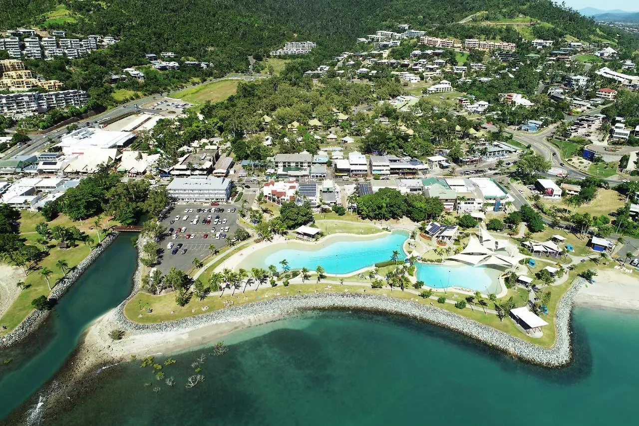 Airlie Sun & Sand Accommodation Studio #1 Airlie Beach